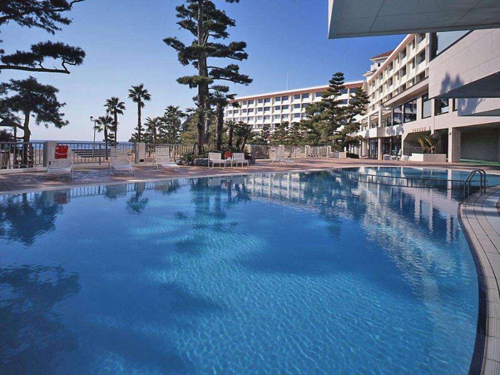 Shiraraso Grand Hotel Shirahama Exterior photo