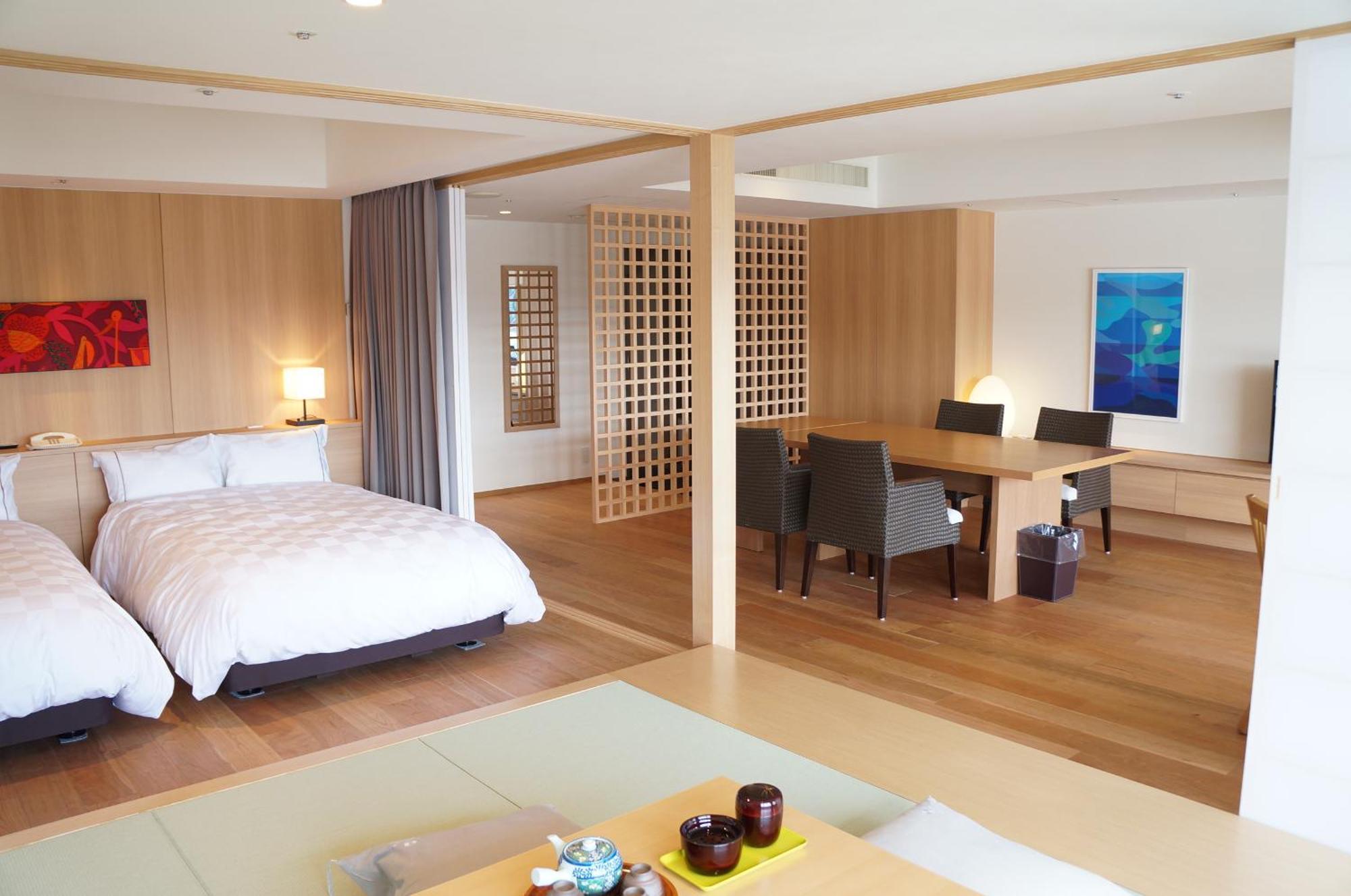 Shiraraso Grand Hotel Shirahama Room photo